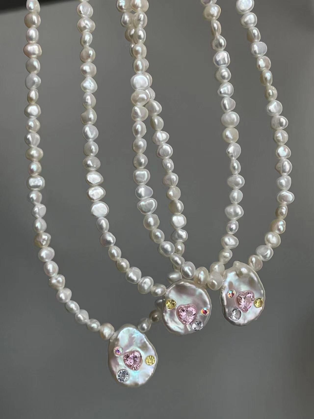 《CCFURINA》Baroque Petal Dazzle Pearl Necklace