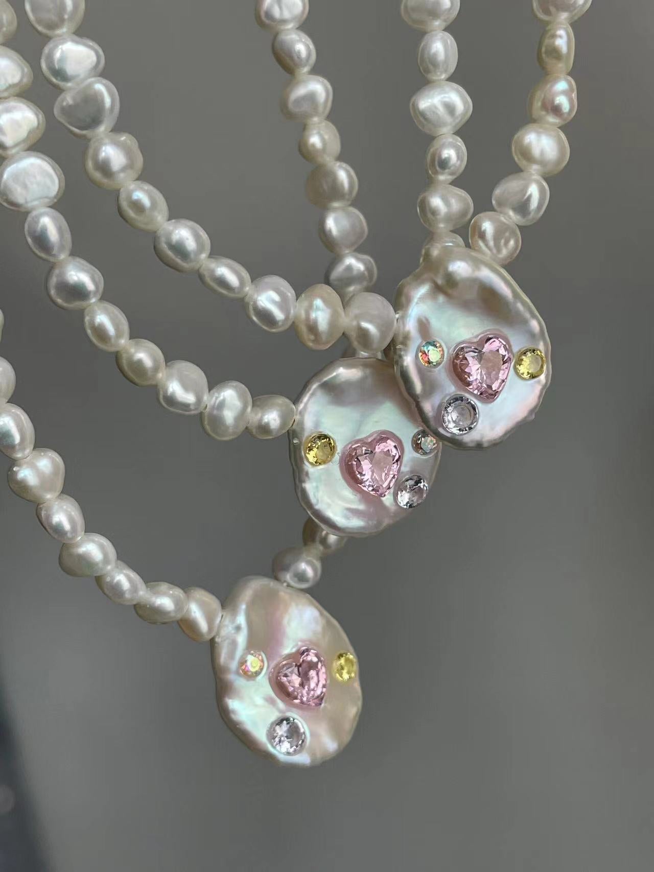 《CCFURINA》Baroque Petal Dazzle Pearl Necklace