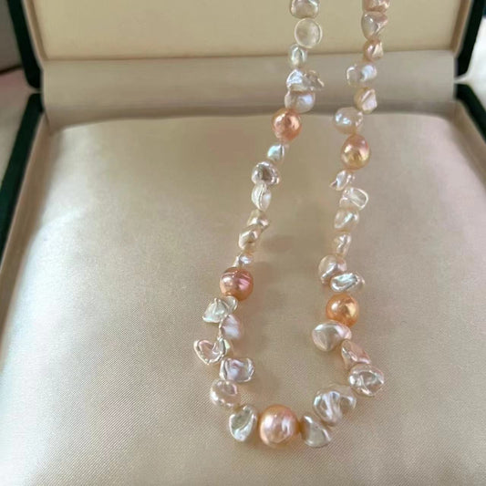 《CCFURINA》Baroque petal pearl necklace