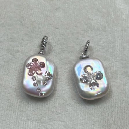 《CCFURINA》Flower Original Natural Baroque Pearls Pendants