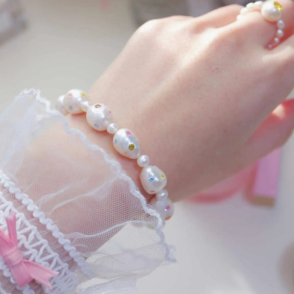 《CCFURINA》Fashionable Pearl Bracelet with Magnetic Clasp for Easy Wear(AA)