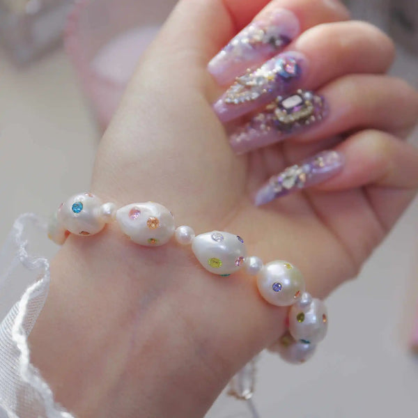 《CCFURINA》Fashionable Pearl Bracelet with Magnetic Clasp for Easy Wear(AA)